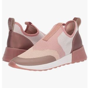 Sam Edelman Women's Dania Sneaker